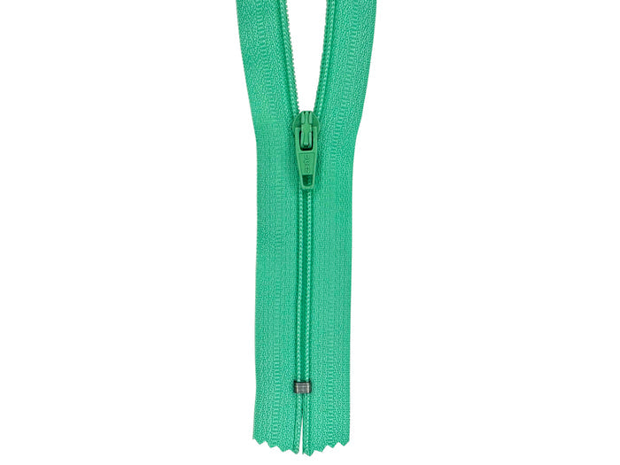 #3 Nylon Coil Closed-End Clearance Zippers (pack of 25)