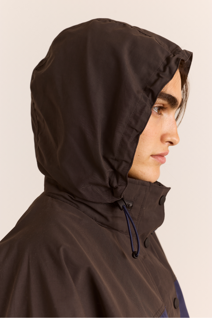Athena Raincoat - Navy/Sage