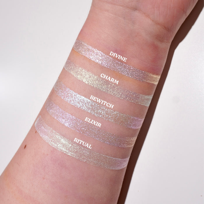Charm (Duochrome White Gold) Pan