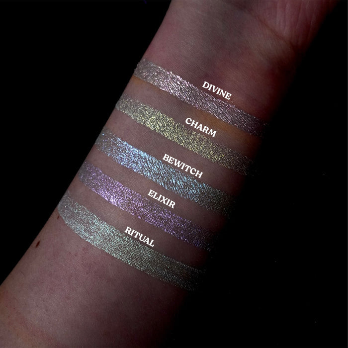 Charm (Duochrome White Gold) Pan