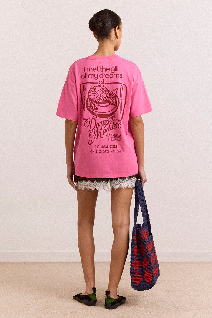 Gill Of Dreams Graphic Tee - Pink