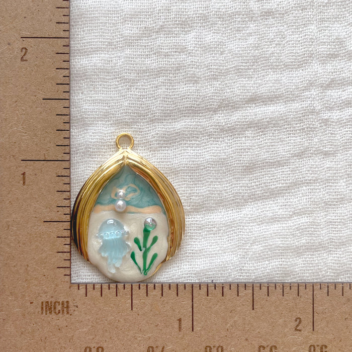 Jellyfish Charm | 18K Gold Plated