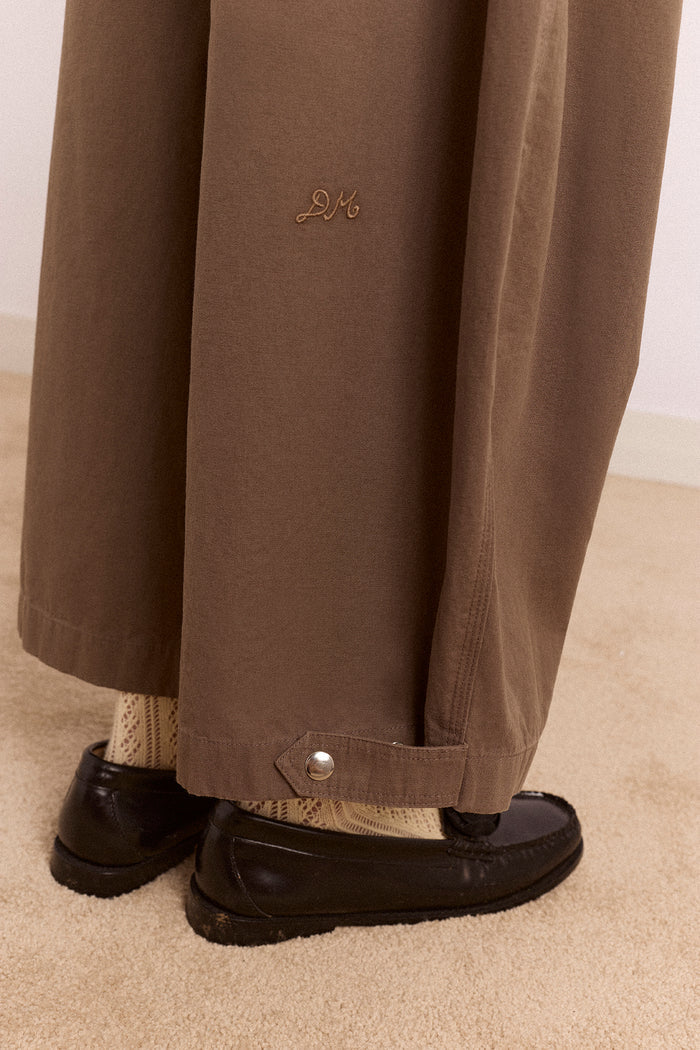 Safah Tailored Barrel Trouser - Brown